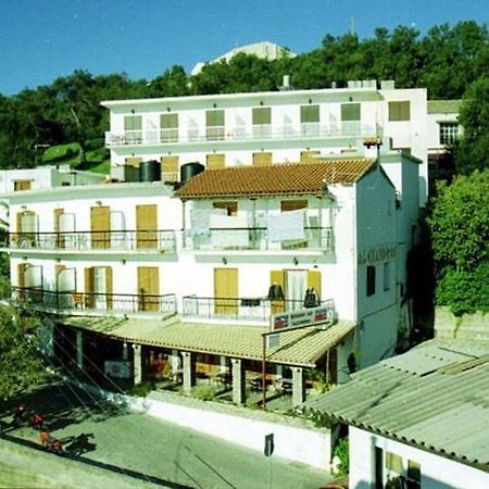 Pansion Alexandros Hotel Пелекас Екстериор снимка